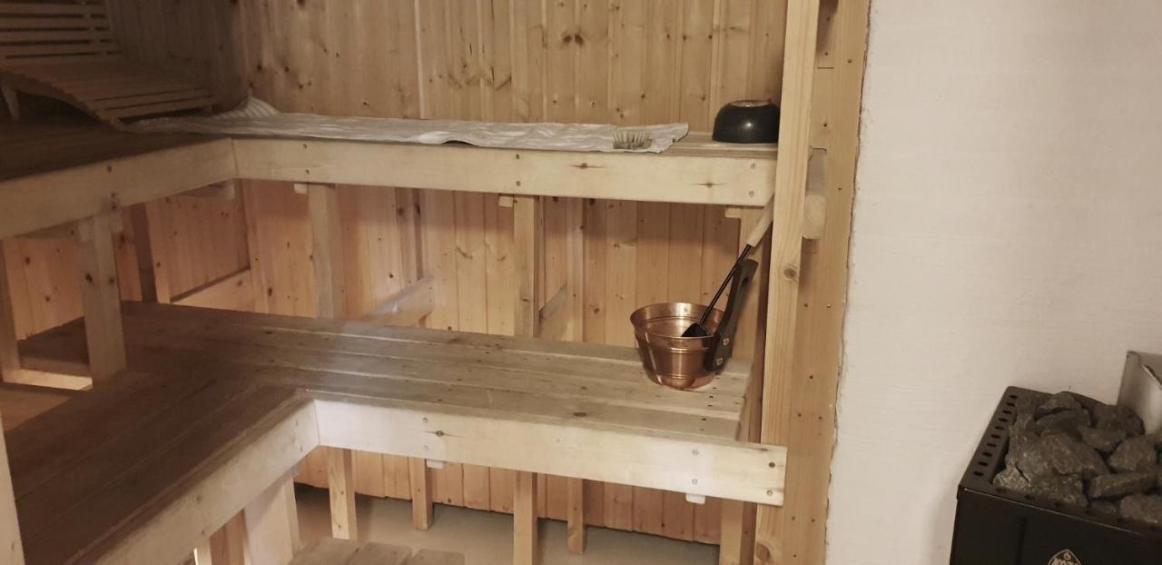 Sydabacka Guest House, A Room With A Sauna Киркконумми Экстерьер фото