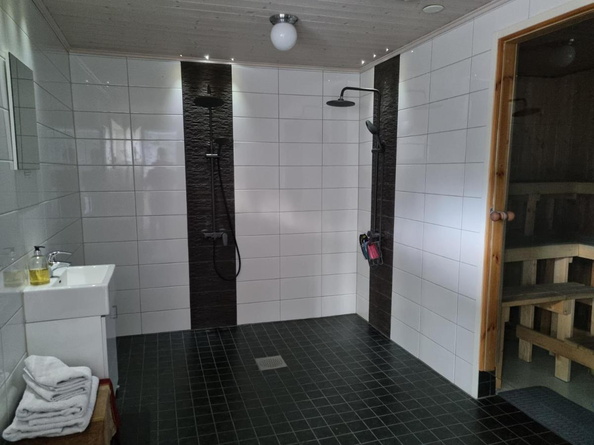 Sydabacka Guest House, A Room With A Sauna Киркконумми Экстерьер фото